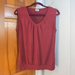 Worthington Sleeveless V-Neck Tank Top in Burgundy Sz M